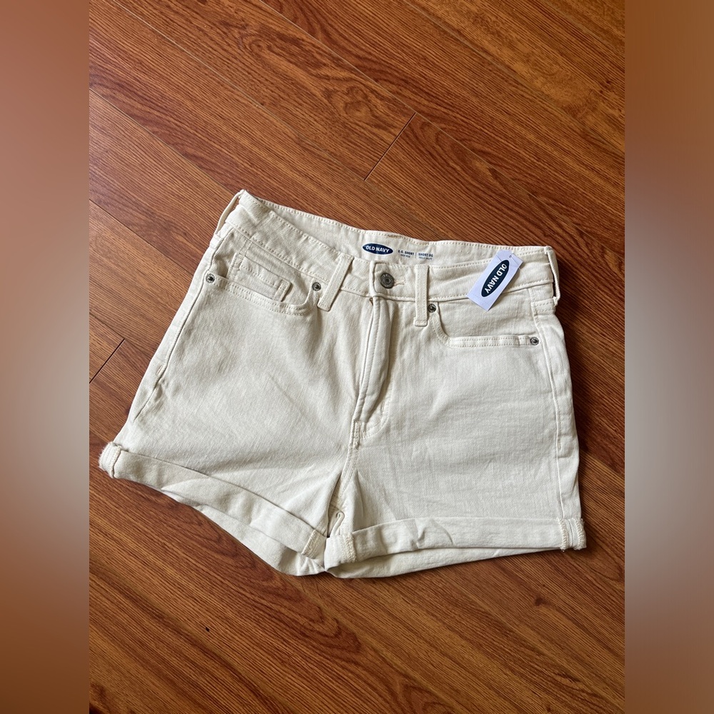 Old Navy High Rise OG Shorts